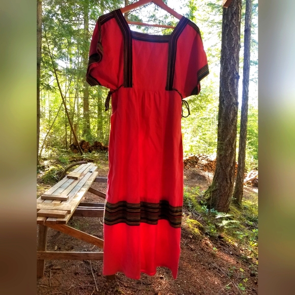 Summer Dress Red Embroidered Maxi Short Sleeve Square Neck Thailand Cotton Med - Picture 3 of 14